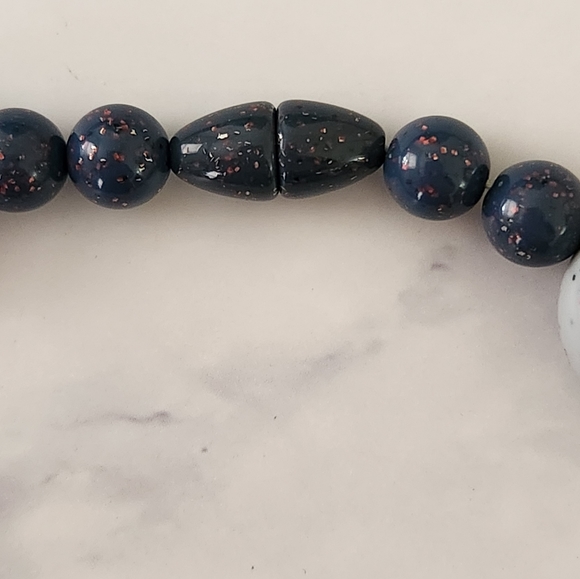 Retro Chunky Blue Gray Stone Beaded Necklace - Picture 4 of 4